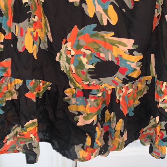 Black and colourful dress - Picture 4 of 7